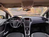 Opel Astra - 4