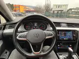 Volkswagen Passat - 6