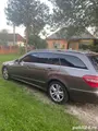 Mercedes-Benz 220 - 1