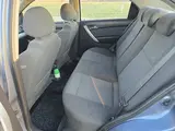 Chevrolet Aveo - 4