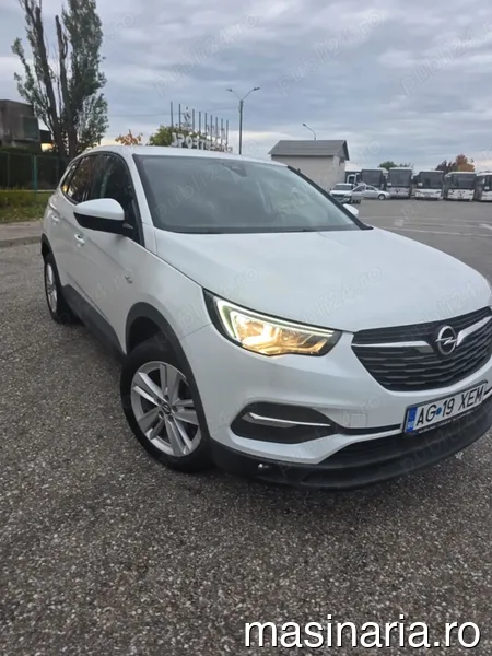 Opel Grandland (X) #8