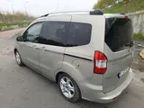 Ford Tourneo Courier - 4