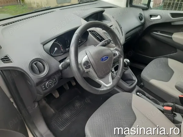Ford Tourneo Courier #7