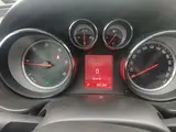 Opel Insignia - 4
