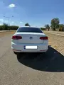 Volkswagen Passat - 5
