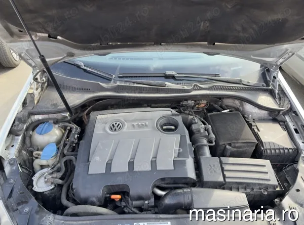 Volkswagen Golf #6