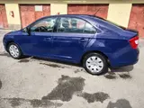 Skoda Rapid - 4