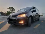 Volkswagen Sharan - 2