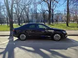 Volkswagen Jetta - 8
