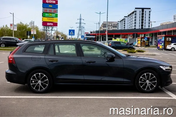 Volvo V60 #6