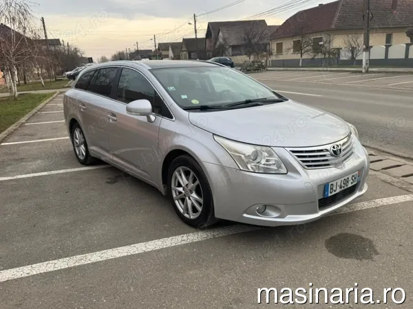 Toyota Avensis #2