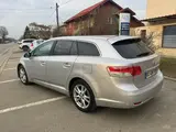 Toyota Avensis - 4