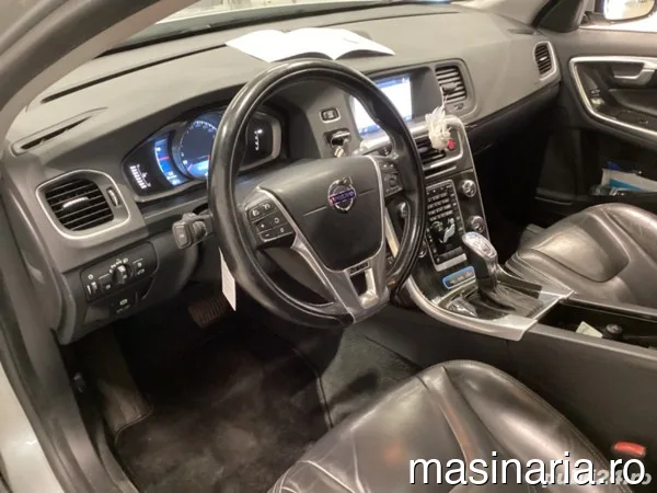 Volvo V60 #4