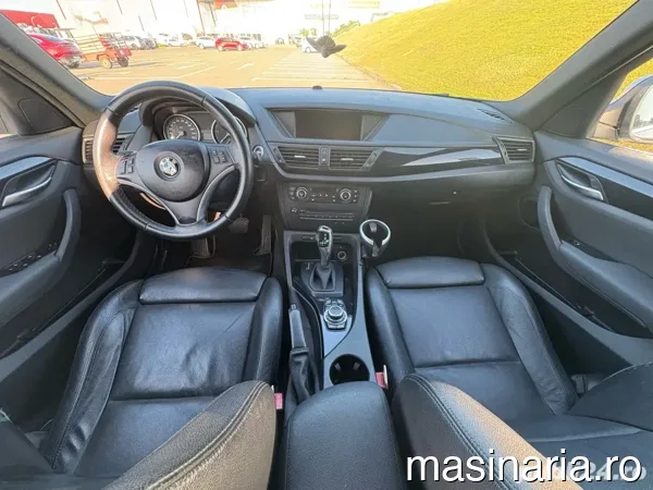 BMW iX1 #4