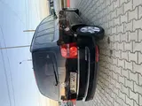Volkswagen Touran - 2