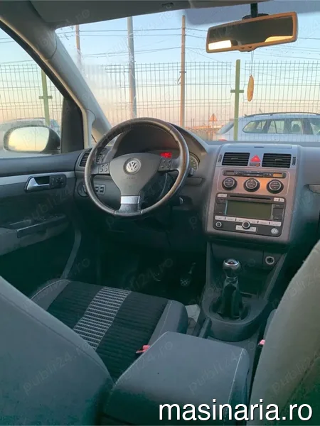 Volkswagen Touran #5