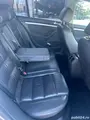 Volkswagen Golf - 6