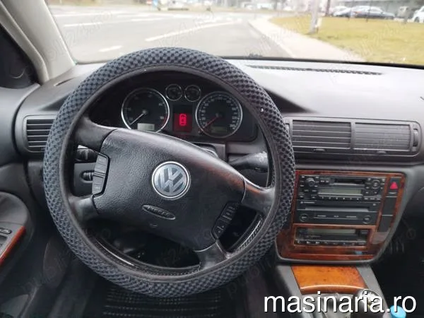 Volkswagen Passat #5