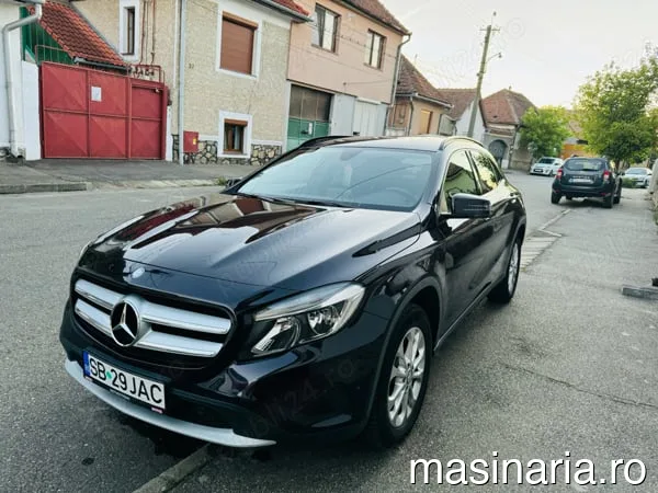 Mercedes-Benz GLA-Class (Toate) #1