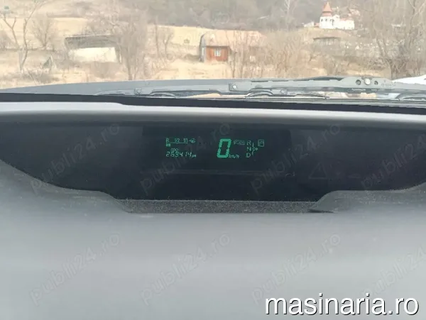 Toyota Prius #7