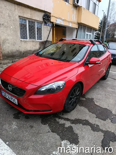 Volvo V40 #4