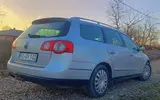 Volkswagen Passat - 2