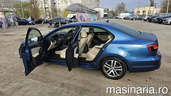 Volkswagen Jetta #8
