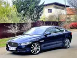 Jaguar XE - 7