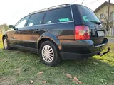 Volkswagen Passat - 3