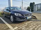 Volvo S60 - 1
