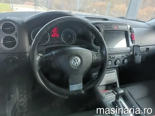 Volkswagen Tiguan #8