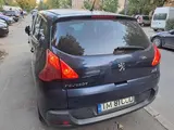 Peugeot 3008 - 8