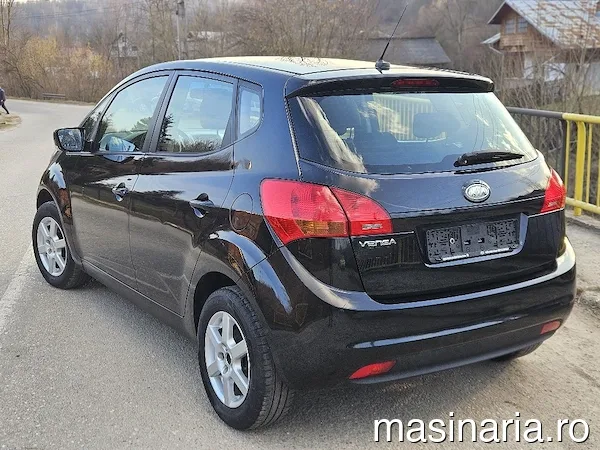 Kia Venga #3