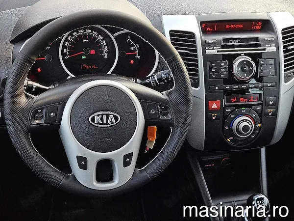 Kia Venga #5