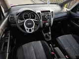 Kia Venga - 6
