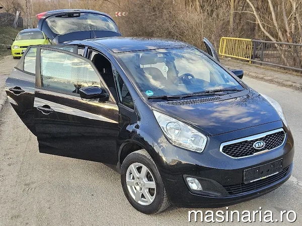 Kia Venga #7