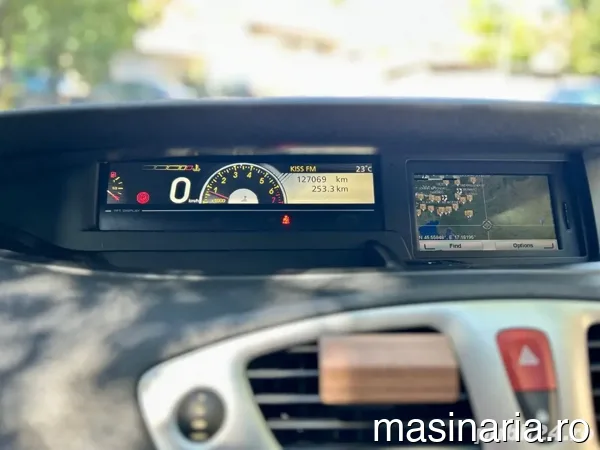 Renault Grand Scenic #3
