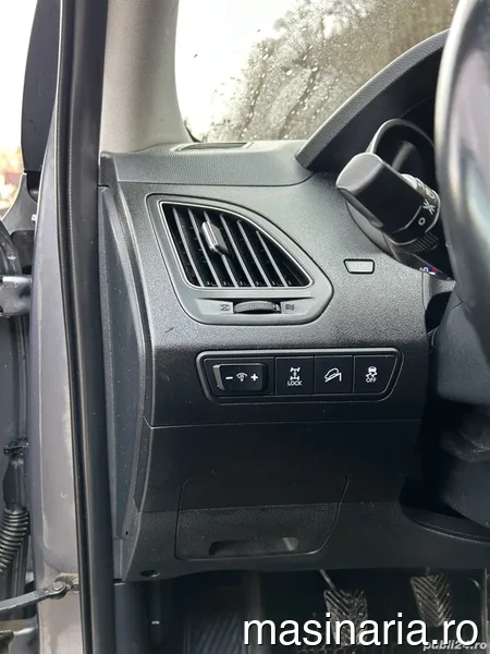 Hyundai ix35 #9