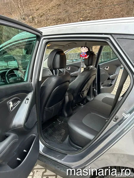 Hyundai ix35 #10