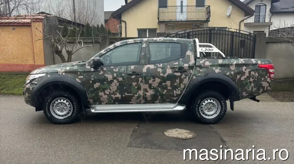 Mitsubishi L200 #3