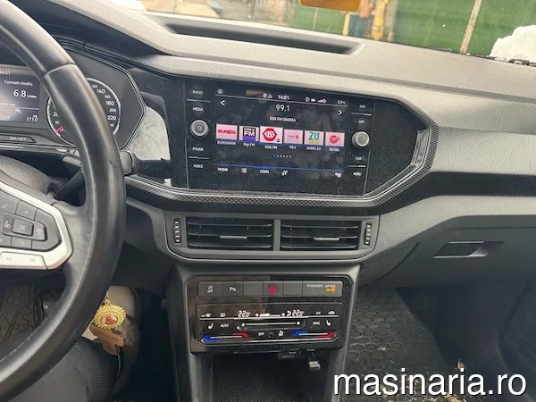 Volkswagen T-Cross #2