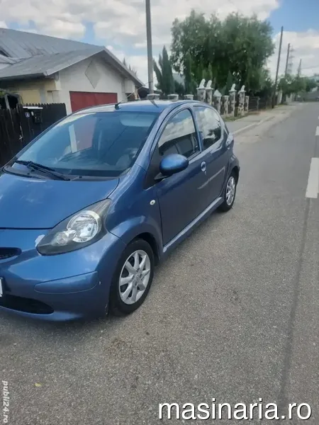 Toyota Aygo (X) #3