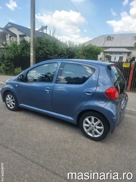 Toyota Aygo (X) #4