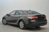 Toyota Camry - 5