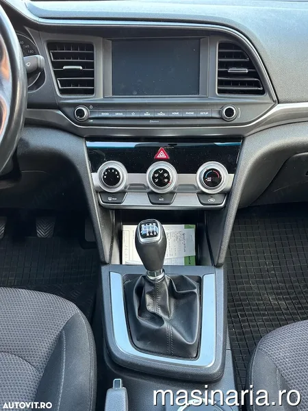 Hyundai Elantra #5