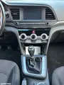 Hyundai Elantra - 5
