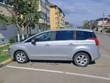 Peugeot 5008 - 3