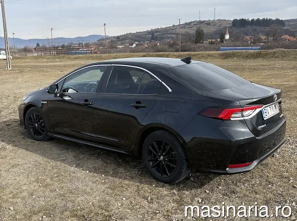 Toyota Corolla #8