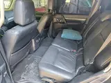 Mitsubishi Pajero - 4