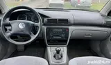 Volkswagen Passat - 1